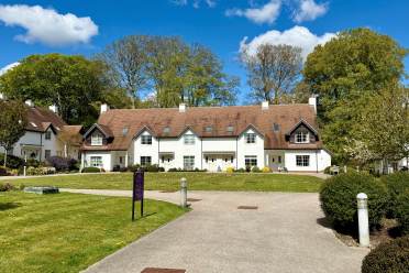 10 Lime Tree Court Exterior view