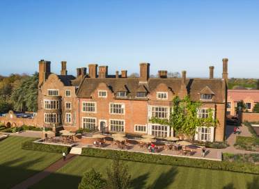 CGI of Headley Court luxury retirement village in Epsom - Exterior view