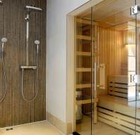 Luxurious showers and sauna