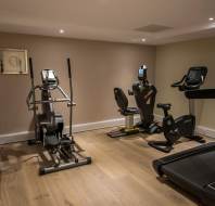 Training machines in gym
