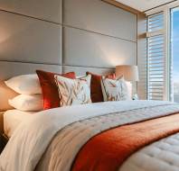 Double bed with tables either side