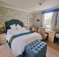 Wyatt Cottage at Audley Mote House - bedroom