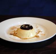Summer Menu - Pannacotta dessert