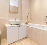 1 Wilkens Place at Chalfont Dene Bathroom