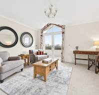 Clevedon 6 Elmsley Lodge living room