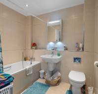 11 Lyons Mews at Redwood - Bathroom