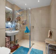 11 Lyons Mews at Redwood - Ensuite