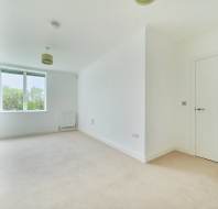 18 Beckings Court at Wycliffe Park - Bedroom