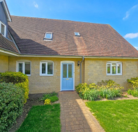 21 Garden Walk at Mote House - Exterior view