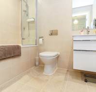11 Misbourne Place at Chalfont Dene - Bathroom