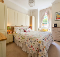 1 Mote House bedroom