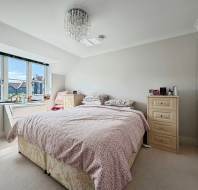14 Walled Garden at Stanbridge Earls - Master bedroom