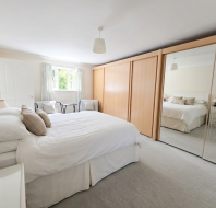20 Garden Walk at Mote House - Master Bedroom