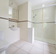 20 Garden Walk at Mote House - Shower Room