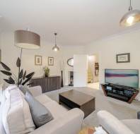 3 Middlemore Hall at St George's Place - Living Room