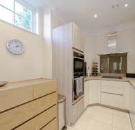 3 Middlemore Hall at St George's Place - Kitchen