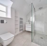 3 Hutchinson Cottages at Stanbridge Earls - Shower Room