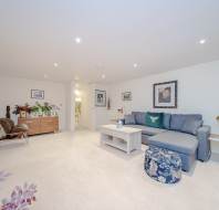 3 Middlemore Hall at St George's Place - Living Room