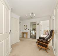 14 Elmsley Lodge at Clevedon - Hallway