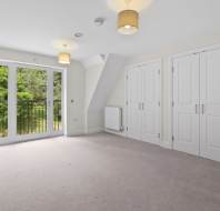 20-Mason-Court-Ellerslie-bedroom-1