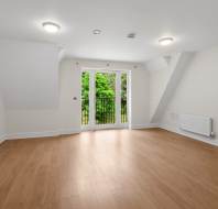 20-Mason-Court-Ellerslie-living-room-2