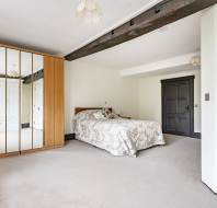 4-Stanbridge-Manor-Stanbridge-Earls-bedroom-1