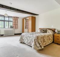 4-Stanbridge-Manor-Stanbridge-Earls-bedroom-2