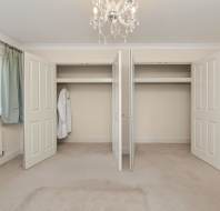 11-Padgetts-Court-Clevedon-main-bedroom-2