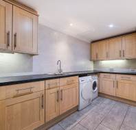 16-Beech-Court-Willicombe-Park-kitchen