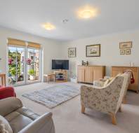 9-Lyons-Mews-Redwood-living-room