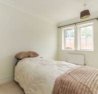 1 Chalfont House at Chalfont Dene - bedroom