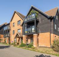 1 Gallop Place at Stanbridge Earls - exterior