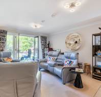 1 Gallop Place at Stanbridge Earls - living room