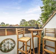 11 Nightingale Hall at Stanbridge Earls - balcony