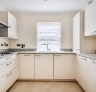 15-Alexander-Court-Mote-House-kitchen-1