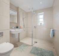 27-Redwood-Drive-Redwood-bathroom