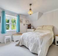 7-Danvers-Lodge-Stanbridge-Earls-bedroom-1-2