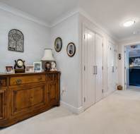 7-Danvers-Lodge-Stanbridge-Earls-hallway-2