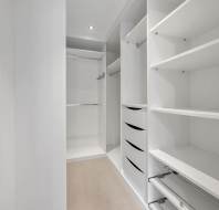 7 Marshall Place at Redwood - wardrobe