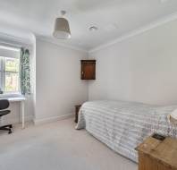 25 Kenne Court at Stanbridge Earls - bedroom