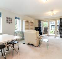 4 Misbourne Place at Chalfont Dene - living room