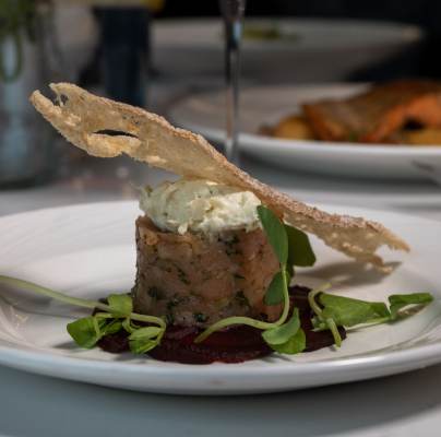 Summer menu - Smoked salmon and beetroot tartare with horseradish cream and a sourdough crisp (GF*, N)