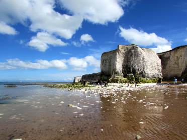 kent-coastline-on-a-sunny-day