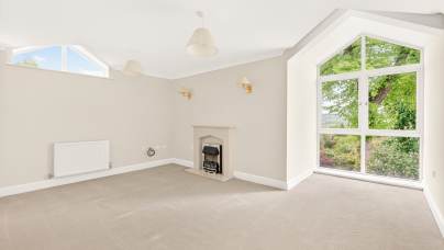 3 Clevedon House at Clevedon - Living room