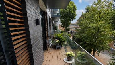 47-Nightingale-Place-balcony