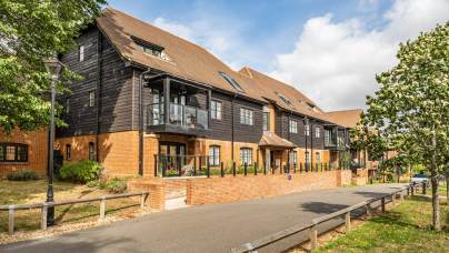 11 Nightingale Hall at Stanbridge Earls - exterior