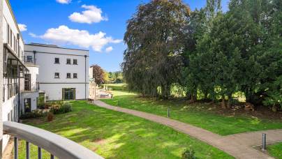 7 Marshall Place at Redwood - view